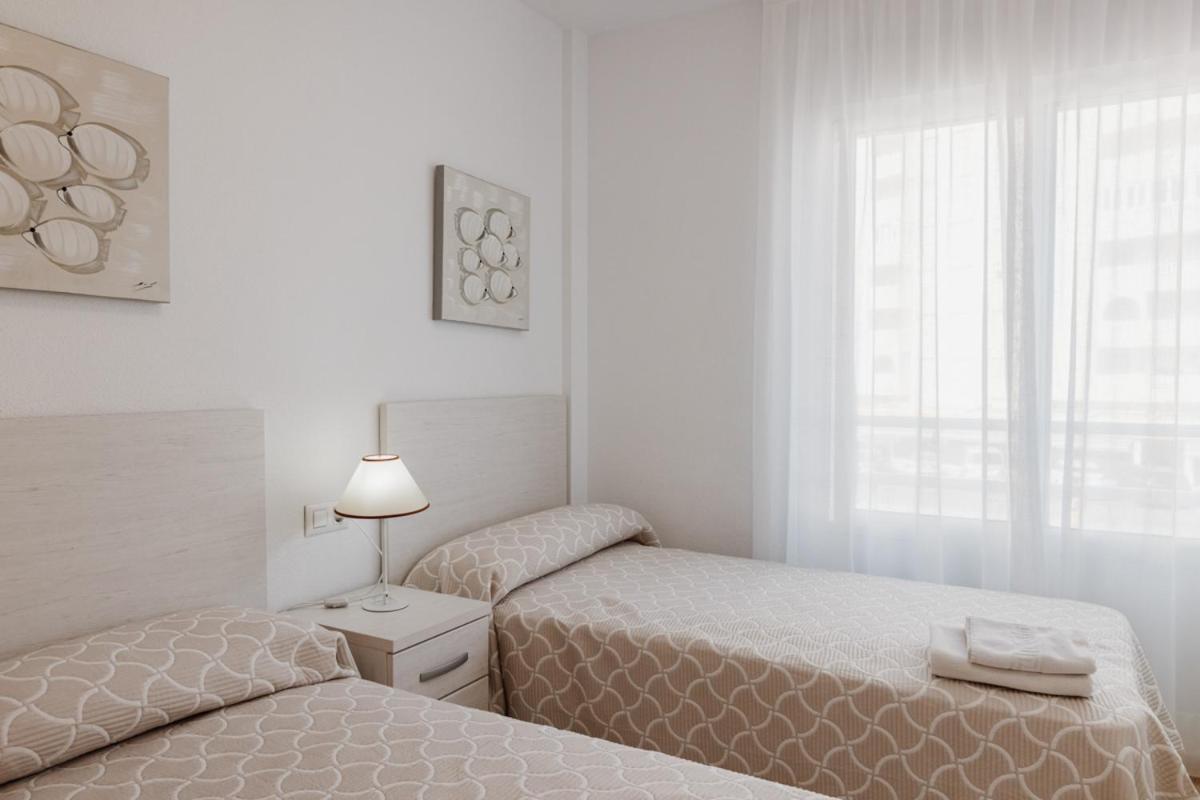 Apartamentos Vistamar La Manga del Mar Menor Exteriör bild