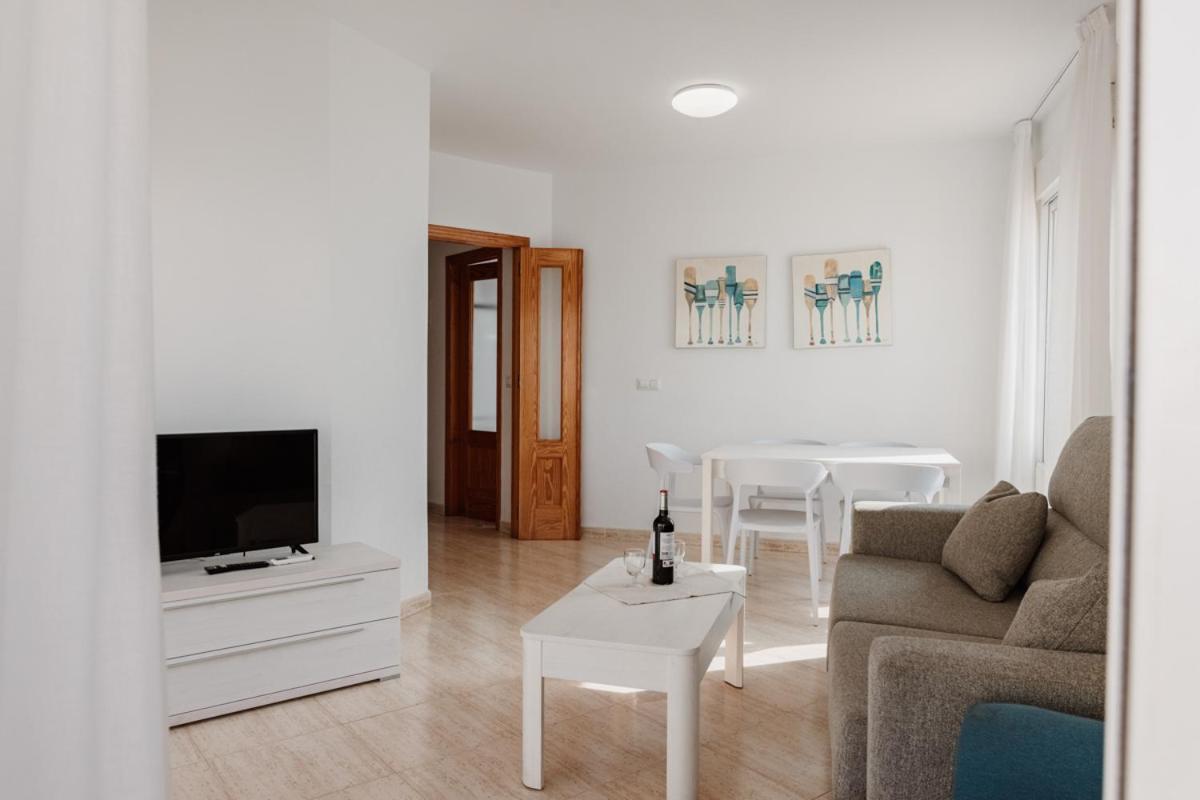 Apartamentos Vistamar La Manga del Mar Menor Exteriör bild
