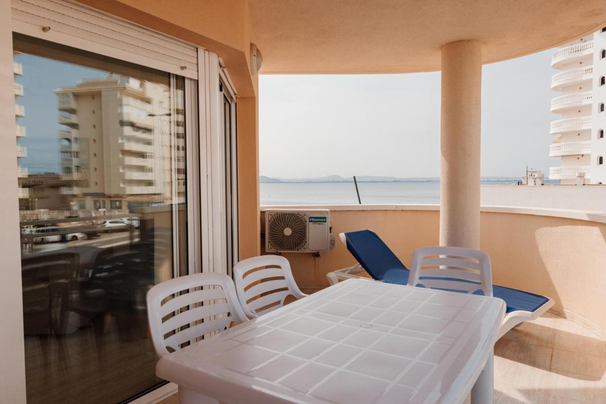Apartamentos Vistamar La Manga del Mar Menor Exteriör bild